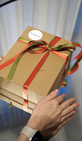 SECRET BOX   