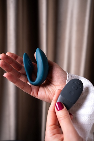We-Vibe Sync 2 Вибратор для пар с пультом и приложением We-Vibe  Германия